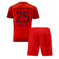 Maglie da calcio Bayern Munich Thomas Muller #25 Prima Maglia Bambino 2024-25 Manica Corta (+ Pantaloni corti)